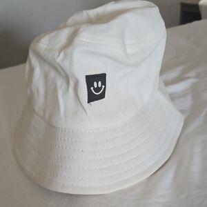 White Bucket Hat with Smiley Logo